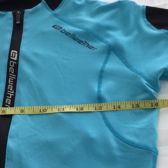Bellwether top color Turq. & blk.zip front sizeS washable. #92 - Picture 3 of 8